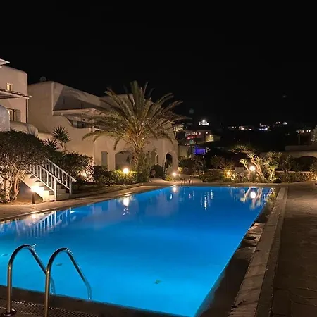 Mykonian Style Pool House 1 W Night Security Guard Ορνός