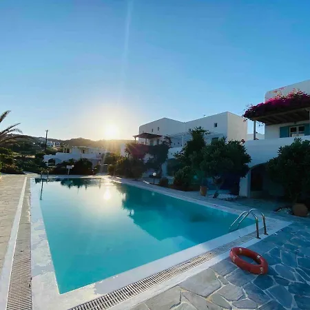 Mykonian Style Pool House 1 W Night Security Guard *