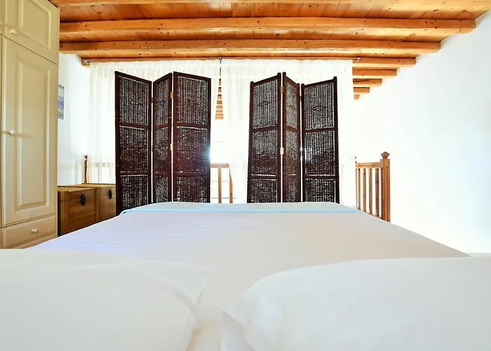 Mykonian Style Pool House 1 W Night Security Guard * Орнос